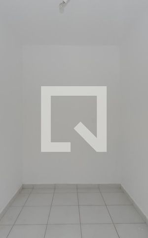 Casa à venda com 177m², 3 quartos e 6 vagas Casa à venda com 177m², 3 quartos e 6 vagasQuarto de Serviço