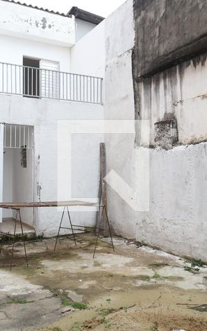 Casa à venda com 160m², 2 quartos e 4 vagasQuintal