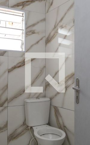Casa à venda com 160m², 2 quartos e 4 vagasBanheiro 1