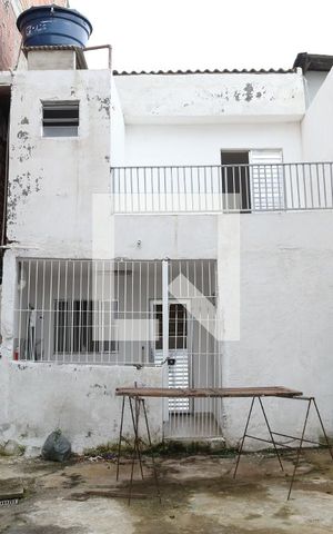 Casa à venda com 160m², 2 quartos e 4 vagasQuintal