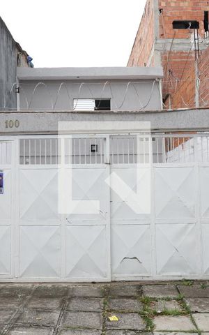 Casa à venda com 160m², 2 quartos e 4 vagasFachada do imóvel 