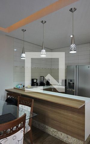 Casa à venda com 236m², 3 quartos e 2 vagasCozinha