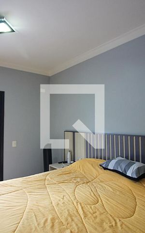 Casa à venda com 236m², 3 quartos e 2 vagasQuarto 1 - Suíte