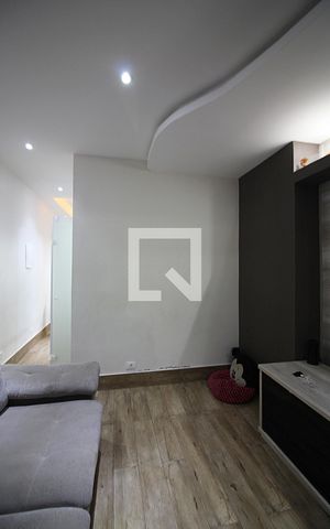 Casa à venda com 236m², 3 quartos e 2 vagasSala