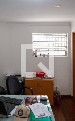 Casa à venda com 580m², 5 quartos e 6 vagasQuarto Suite 2