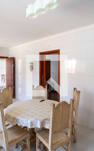 Casa à venda com 580m², 5 quartos e 6 vagasCozinha
