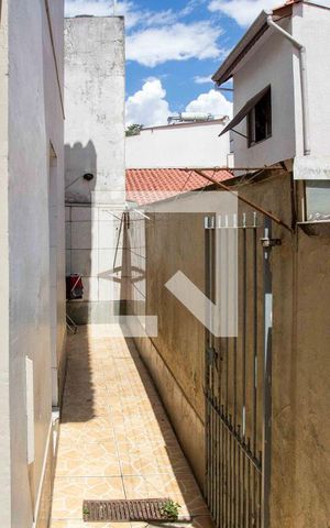 Casa à venda com 580m², 5 quartos e 6 vagasCorredor