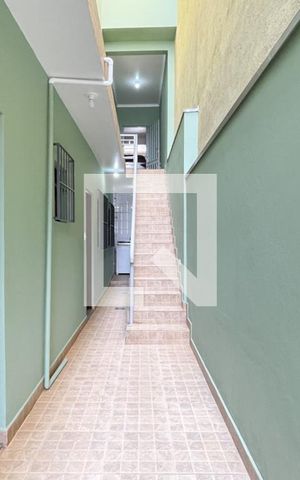 Casa à venda com 255m², 5 quartos e 2 vagas Casa à venda com 255m², 5 quartos e 2 vagasQuintal