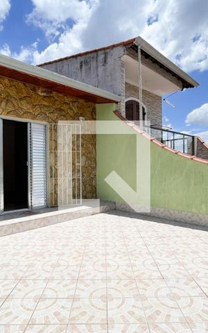 Casa à venda com 255m², 5 quartos e 2 vagas Casa à venda com 255m², 5 quartos e 2 vagasSacada da suíte - Casa 1