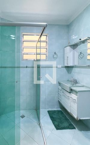 Casa à venda com 255m², 5 quartos e 2 vagas Casa à venda com 255m², 5 quartos e 2 vagasBanheiro 2 - Casa 1
