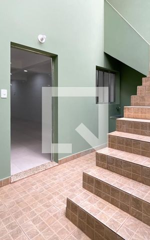 Casa à venda com 255m², 5 quartos e 2 vagas Casa à venda com 255m², 5 quartos e 2 vagasQuintal - Salão de festas