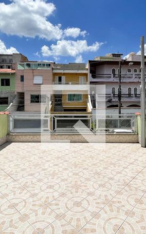 Casa à venda com 255m², 5 quartos e 2 vagas Casa à venda com 255m², 5 quartos e 2 vagasSacada da suíte - Casa 1
