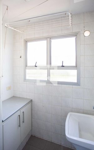 Apartamento para alugar com 64m², 2 quartos e 1 vagaÁrea de Serviço
