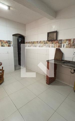 Casa à venda com 154m², 3 quartos e 2 vagasQuintal com Churrasqueira
