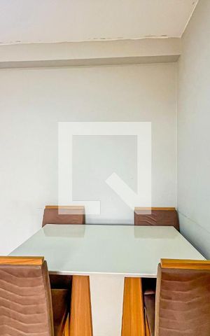 Apartamento à venda com 79m², 2 quartos e 1 vaga Apartamento à venda com 79m², 2 quartos e 1 vagaSala