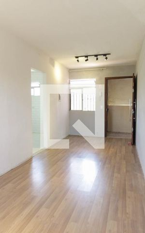Apartamento para alugar com 57m², 2 quartos e 1 vaga Apartamento para alugar com 57m², 2 quartos e 1 vagaSala