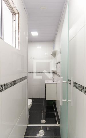 Apartamento para alugar com 57m², 2 quartos e 1 vaga Apartamento para alugar com 57m², 2 quartos e 1 vagaBanheiro