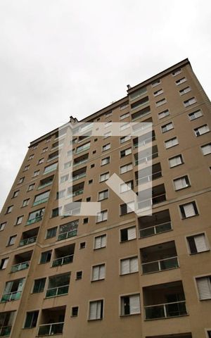 Apartamento para alugar com 69m², 3 quartos e 1 vaga Apartamento para alugar com 69m², 3 quartos e 1 vagaFachada