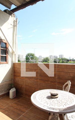 Apartamento para alugar com 60m², 2 quartos e sem vagaÁrea Externa