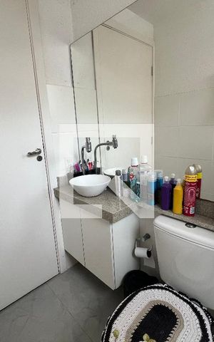 Apartamento à venda com 44m², 2 quartos e 1 vagaBanheiro