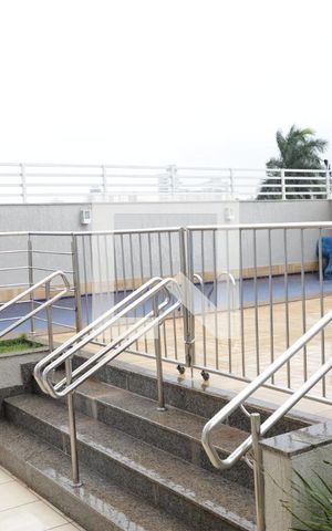 Apartamento para alugar com 60m², 2 quartos e 1 vagaÁrea comum