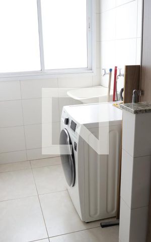 Apartamento para alugar com 60m², 2 quartos e 1 vagaÁrea de Serviço