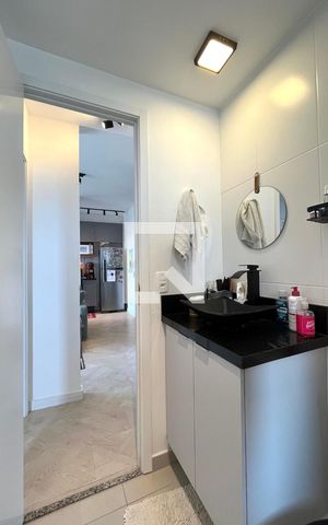 Apartamento à venda com 50m², 2 quartos e 1 vaga Apartamento à venda com 50m², 2 quartos e 1 vagaBanheiro