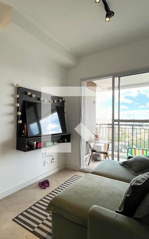 Apartamento à venda com 50m², 2 quartos e 1 vaga Apartamento à venda com 50m², 2 quartos e 1 vagaSala
