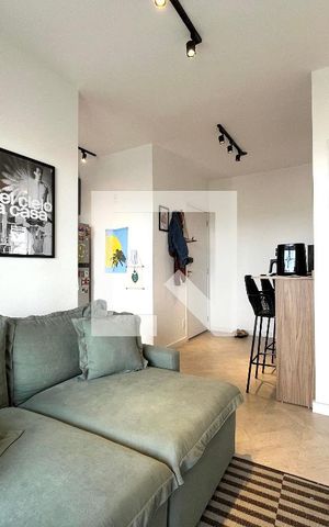 Apartamento à venda com 50m², 2 quartos e 1 vaga Apartamento à venda com 50m², 2 quartos e 1 vagaSala