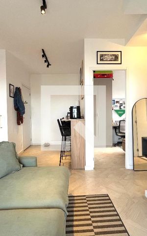 Apartamento à venda com 50m², 2 quartos e 1 vaga Apartamento à venda com 50m², 2 quartos e 1 vagaSala