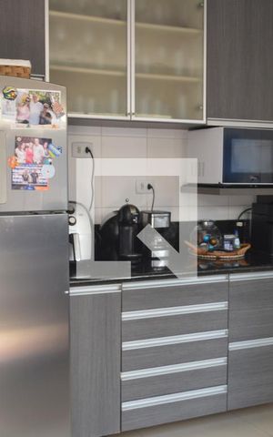 Casa à venda com 218m², 3 quartos e 2 vagasCozinha