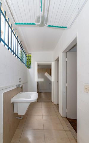 Apartamento à venda com 110m², 3 quartos e 1 vaga Apartamento à venda com 110m², 3 quartos e 1 vagaÁrea de Serviço