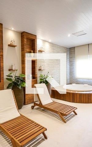 Apartamento à venda com 87m², 2 quartos e 1 vaga Apartamento à venda com 87m², 2 quartos e 1 vagaCondomínio - Sauna e Spa