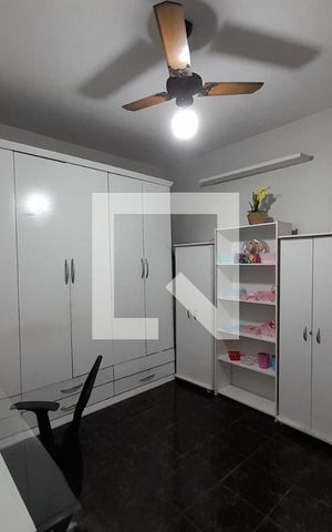 Casa à venda com 139m², 2 quartos e 1 vaga