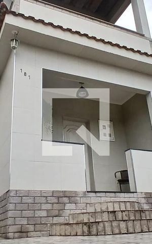 Casa à venda com 139m², 2 quartos e 1 vaga