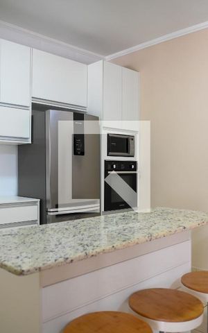 Casa à venda com 240m², 3 quartos e 6 vagas Casa à venda com 240m², 3 quartos e 6 vagasCozinha