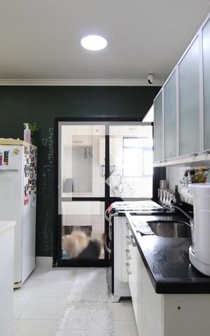 Apartamento à venda com 178m², 2 quartos e 3 vagasCozinha