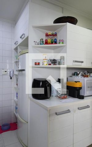 Apartamento à venda com 178m², 2 quartos e 3 vagasCozinha