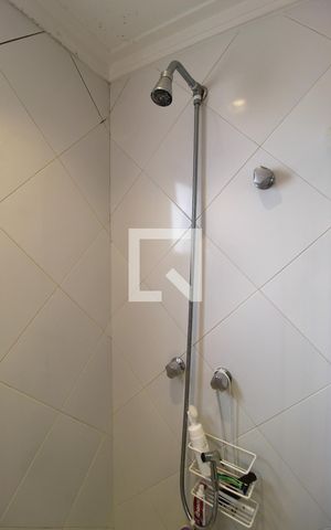 Apartamento à venda com 178m², 2 quartos e 3 vagasBanheiro da Suíte 2
