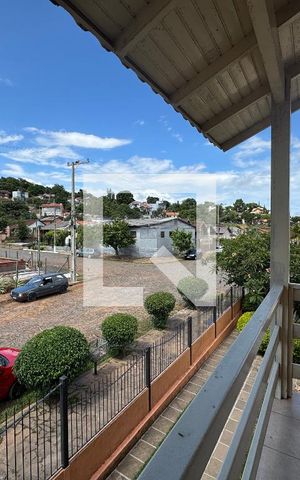 Casa à venda com 140m², 2 quartos e 4 vagas Casa à venda com 140m², 2 quartos e 4 vagasVista