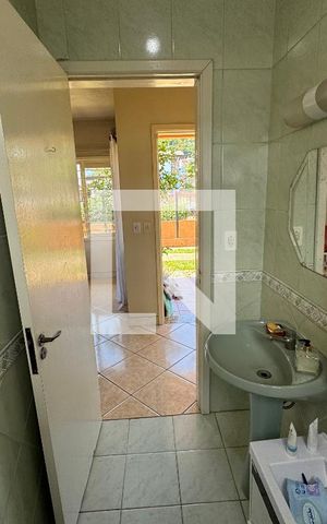 Casa à venda com 140m², 2 quartos e 4 vagas Casa à venda com 140m², 2 quartos e 4 vagasBanheiro