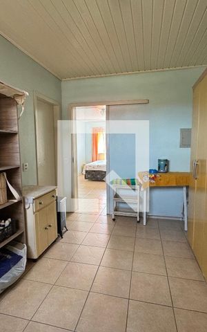 Casa à venda com 140m², 2 quartos e 4 vagas Casa à venda com 140m², 2 quartos e 4 vagasQuarto