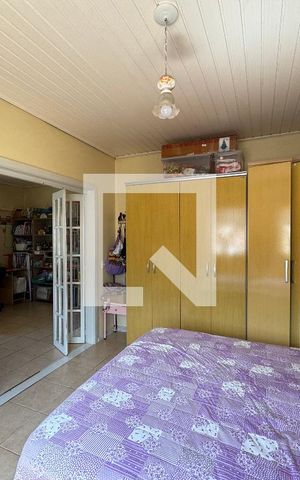Casa à venda com 140m², 2 quartos e 4 vagas Casa à venda com 140m², 2 quartos e 4 vagasQuarto 2