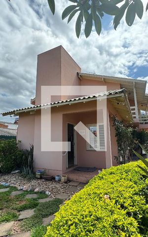 Casa à venda com 140m², 2 quartos e 4 vagas Casa à venda com 140m², 2 quartos e 4 vagasÁrea comum