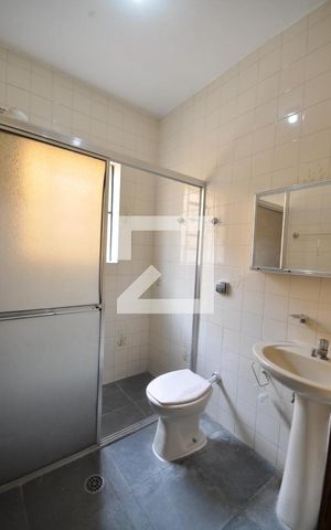 Casa à venda com 190m², 2 quartos e 3 vagasBanheiro 1