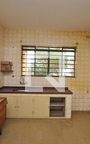 Casa à venda com 190m², 2 quartos e 3 vagasCozinha
