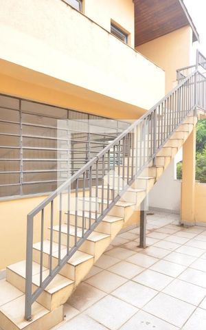 Casa à venda com 190m², 2 quartos e 3 vagasQuintal