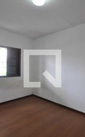 Casa à venda com 190m², 2 quartos e 3 vagasQuarto 1