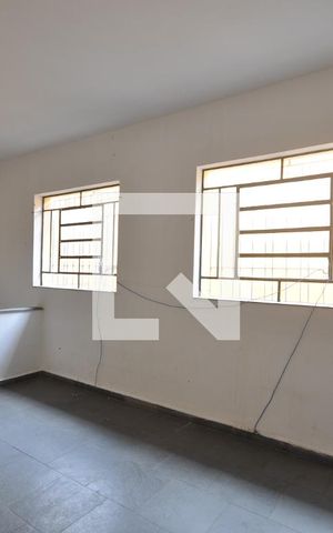 Casa à venda com 190m², 2 quartos e 3 vagasSala de TV