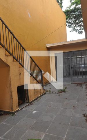 Casa à venda com 190m², 2 quartos e 3 vagasQuintal